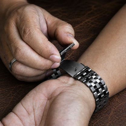 Agmen Stainless Steel Band + Case